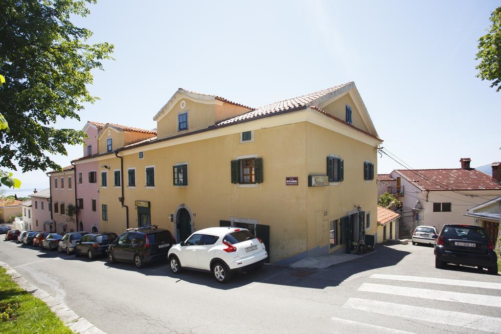 Apartments Villa Kastav In Old Town Center With Sea View And Parking Pokój zdjęcie